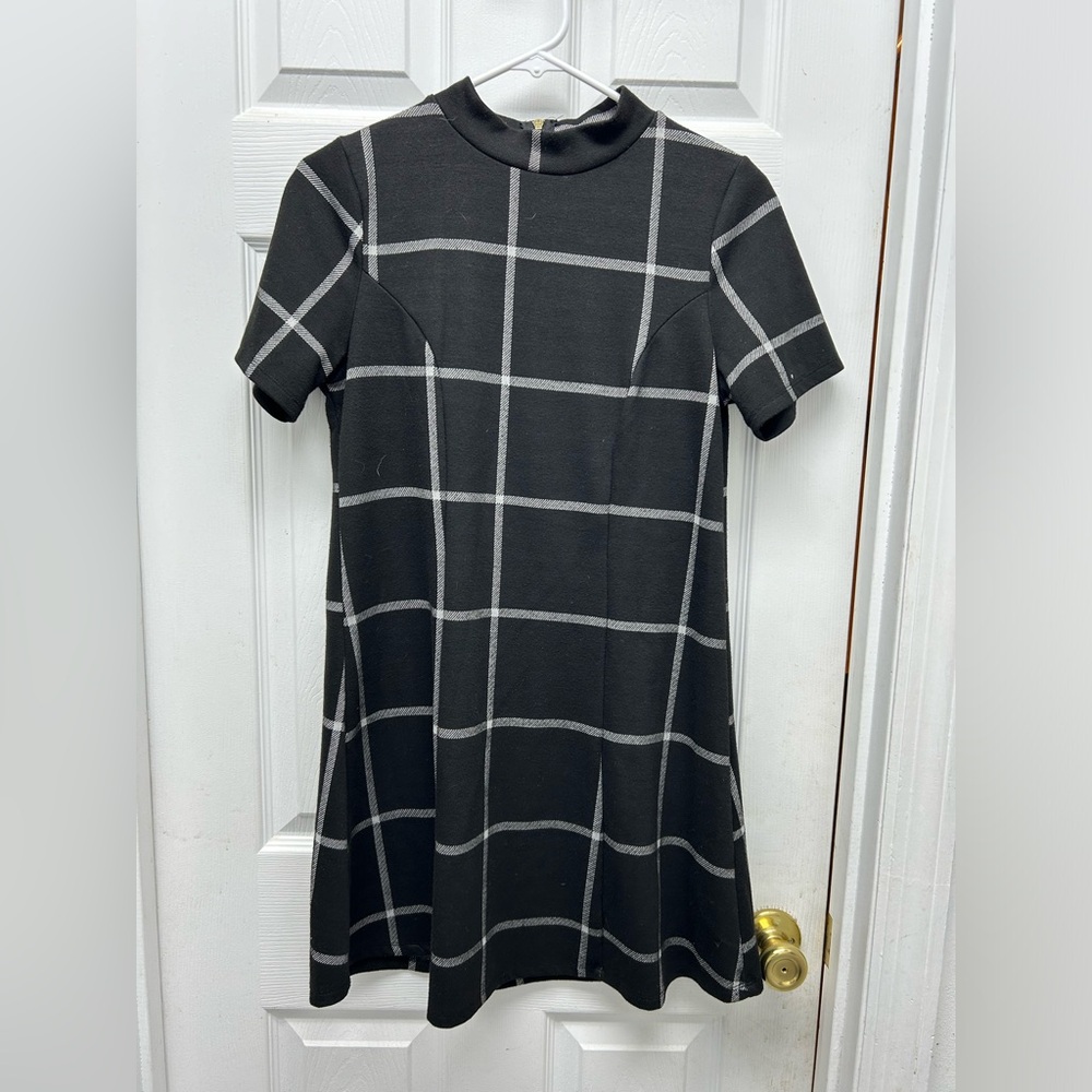 Monteau Los Angeles women’s (large) black plaid mini dress , nighttime, business